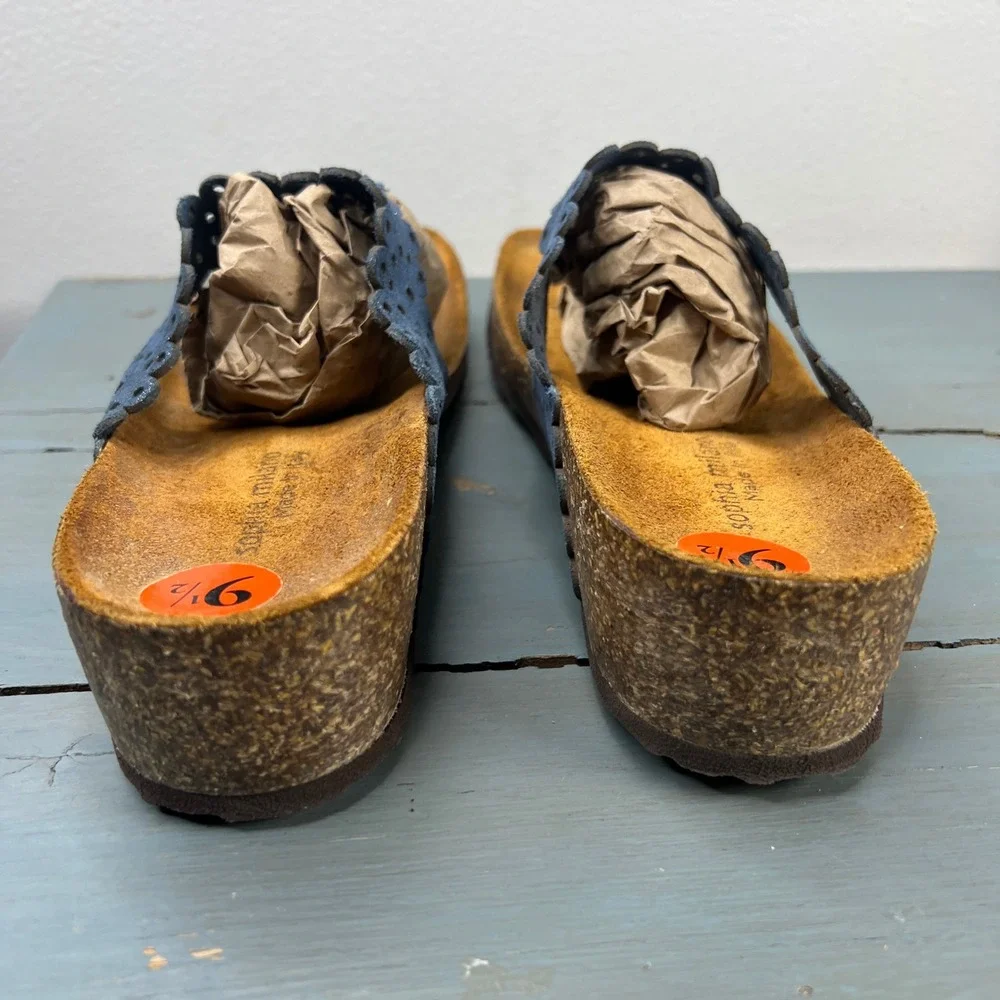 Sophia Milano Blue Laser Cut Floral Cork Wedge Thong Sandals Made in Italy 9.5